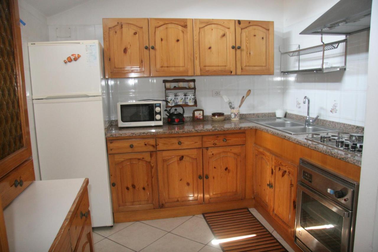 La Brezza Del Sud Villa Теулада Екстериор снимка