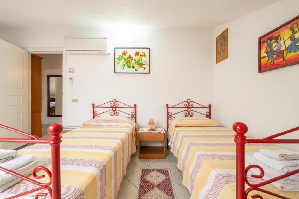 La Brezza Del Sud Villa Теулада Екстериор снимка